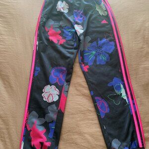 Adidas Female Leggings. Large Size. Activewear.